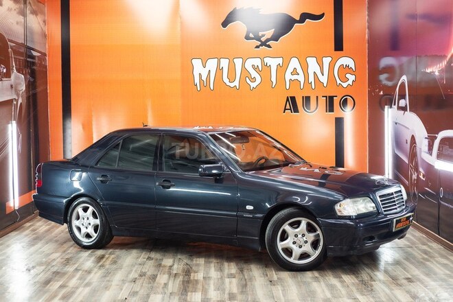 Mercedes C 240-3