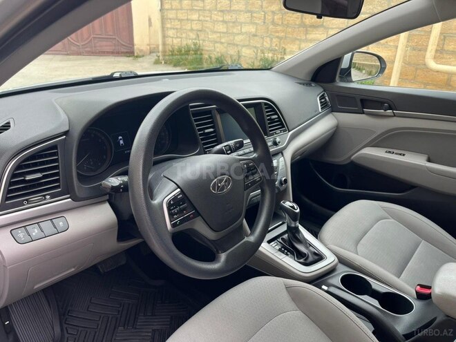 Hyundai Elantra 2017, 157,716 km - 2.0 л - Bakı