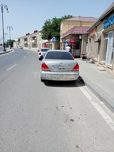 Nissan Sunny 2004, 400,000 km - 1.3 л - Bakı