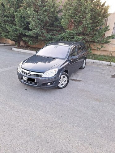 Opel Astra 2007, 252,000 km - 1.4 l - Ucar