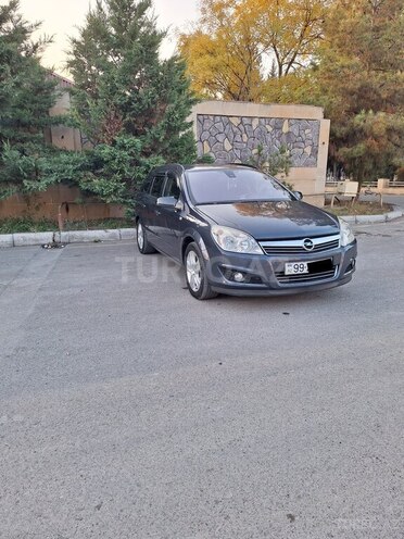 Opel Astra 2007, 252,000 km - 1.4 l - Ucar