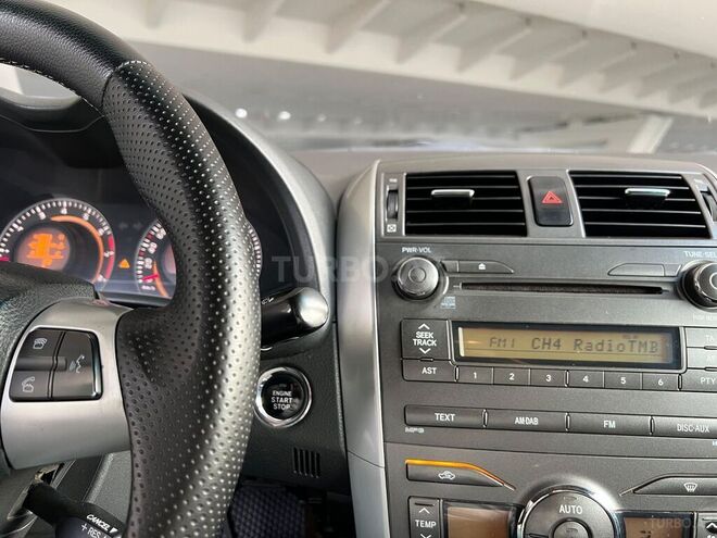 Toyota Corolla 2013, 270,000 km - 1.6 l - Bakı