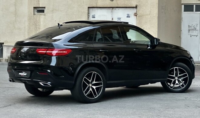 Mercedes GLE 350 4MATIC Coupe-11