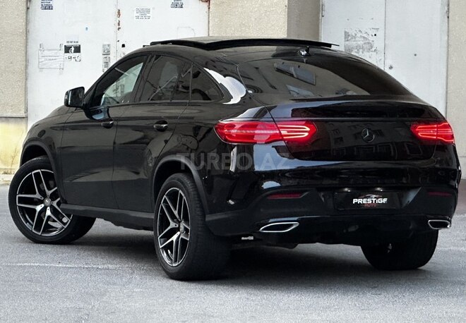 Mercedes GLE 350 4MATIC Coupe-10