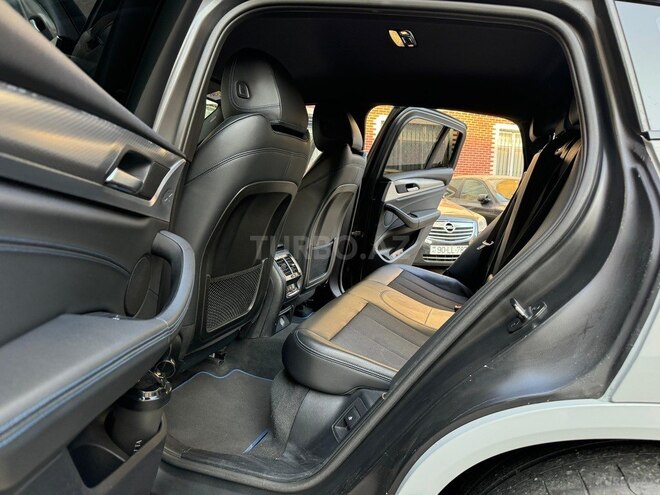 BMW X4 2018, 93,000 km - 2.0 л - Bakı