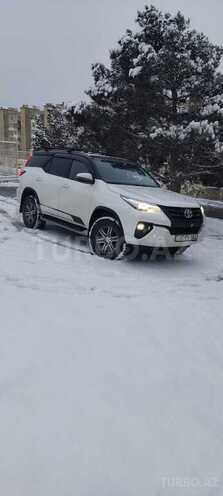 Toyota Fortuner 2018, 210,000 km - 2.7 l - Bakı
