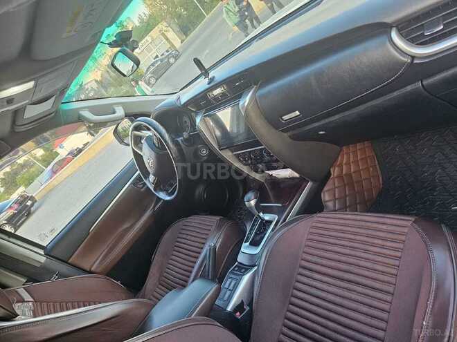 Toyota Fortuner 2018, 210,000 km - 2.7 l - Bakı