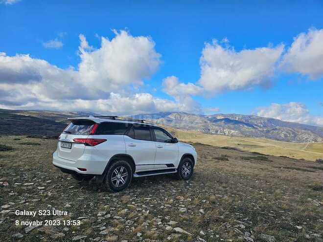 Toyota Fortuner 2018, 210,000 km - 2.7 l - Bakı