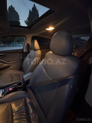 Hyundai Elantra 2010, 245,586 km - 1.8 l - Qazax