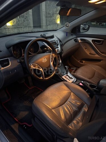 Hyundai Elantra 2010, 245,586 km - 1.8 l - Qazax