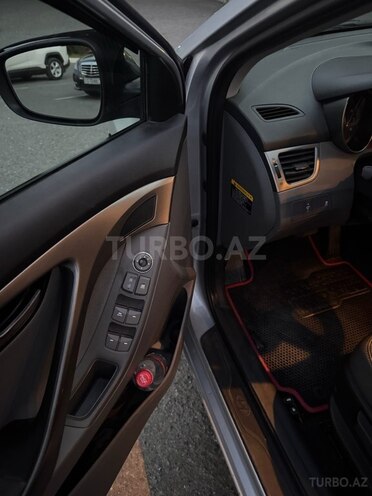 Hyundai Elantra 2010, 245,586 km - 1.8 l - Qazax