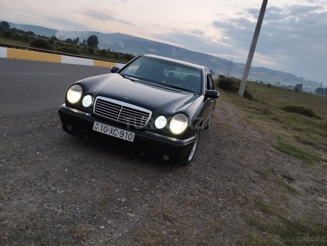 Mercedes E 280 1996, 480,000 km - 2.8 l - Qazax