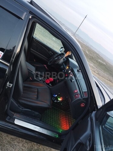 Mercedes E 280 1996, 480,000 km - 2.8 l - Qazax