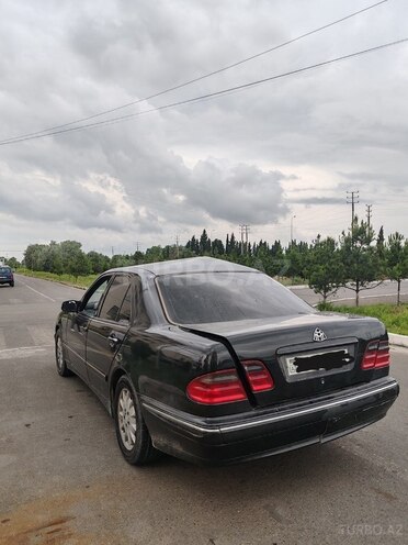 Mercedes E 220 d 1999, 600,000 km - 2.2 l - Kürdəmir