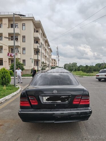Mercedes E 220 d 1999, 600,000 km - 2.2 l - Kürdəmir