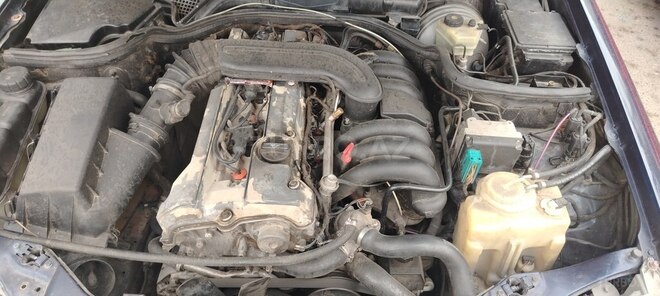Mercedes E 320 1995, 410,000 km - 3.2 l - Siyəzən
