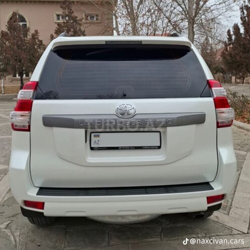 Toyota Land Cruiser Prado 2014, 138,000 km - 2.7 л - Naxçıvan