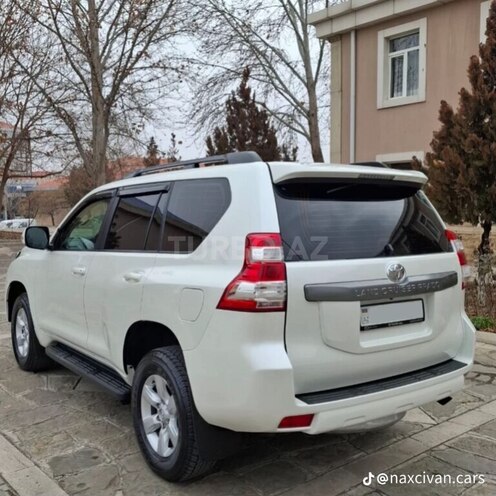Toyota Land Cruiser Prado 2014, 138,000 km - 2.7 л - Naxçıvan
