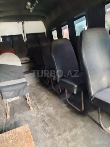 Mercedes 208 D 1991, 300,000 km - 2.3 л - Neftçala
