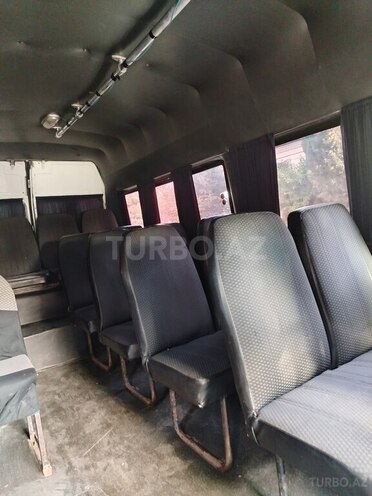Mercedes 208 D 1991, 300,000 km - 2.3 л - Neftçala