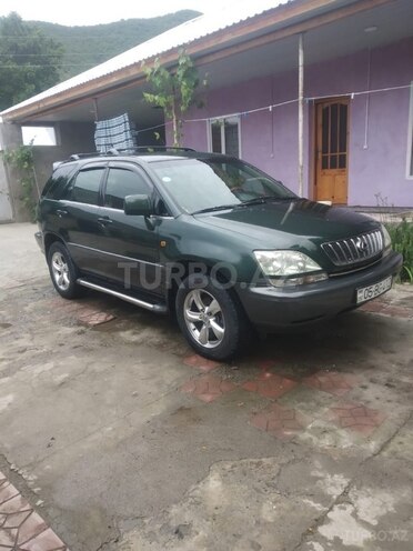Lexus RX 300 2001, 297,000 km - 3.0 l - Şəki