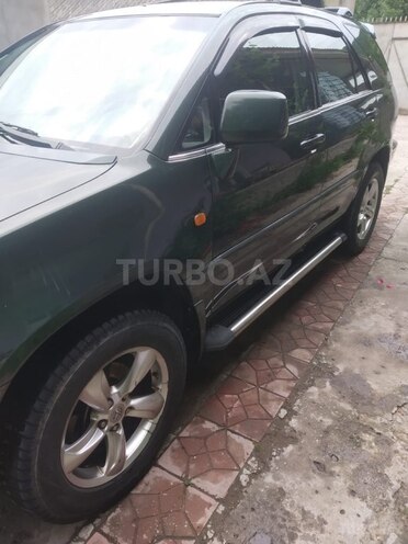 Lexus RX 300 2001, 297,000 km - 3.0 l - Şəki