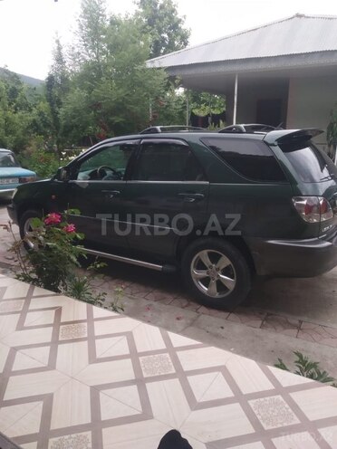 Lexus RX 300 2001, 297,000 km - 3.0 l - Şəki
