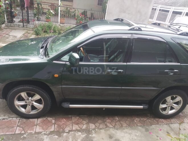 Lexus RX 300 2001, 297,000 km - 3.0 l - Şəki