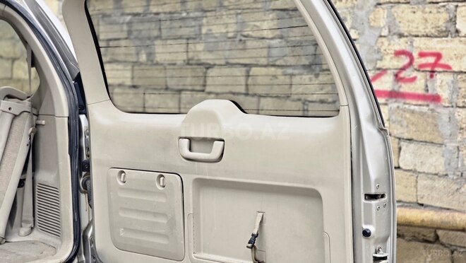 Toyota Land Cruiser Prado 2003, 253,172 km - 2.7 л - Bakı