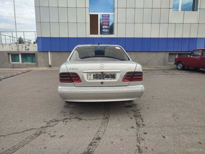 Mercedes E 220 d 1999, 358,000 km - 2.2 l - Bərdə