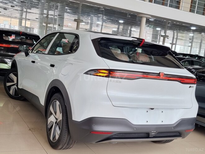 Changan Deepal S05-9