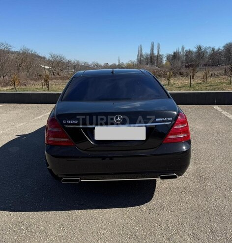 Mercedes S 500 2007, 260,000 km - 5.5 л - Quba