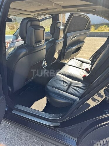 Mercedes S 500 2007, 260,000 km - 5.5 л - Quba