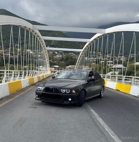BMW 528 2000, 291,000 km - 2.8 л - Şəki