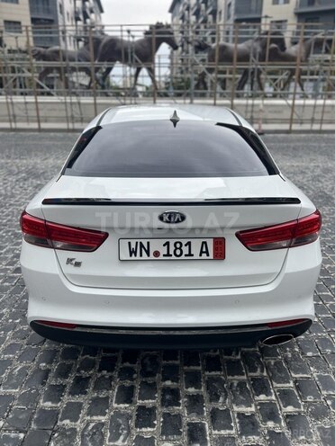 Kia K5-14