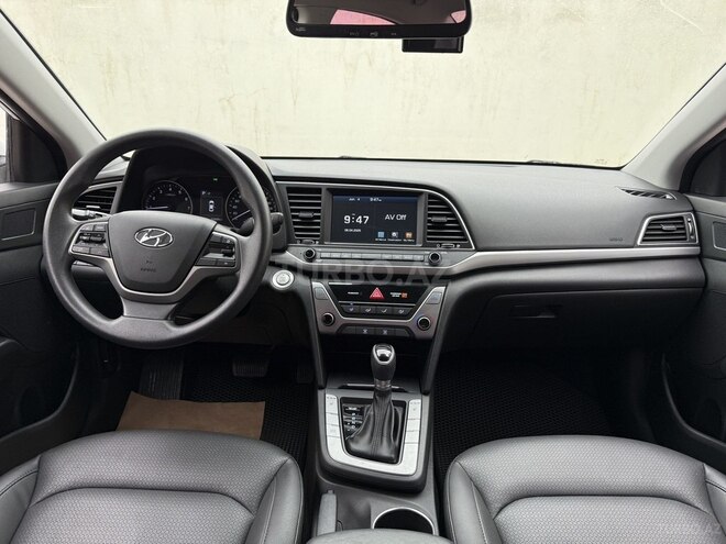 Hyundai Avante 2017, 123,000 km - 1.6 l - Bakı
