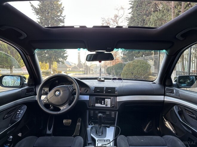 BMW 528 2000, 291,000 km - 2.8 л - Şəki