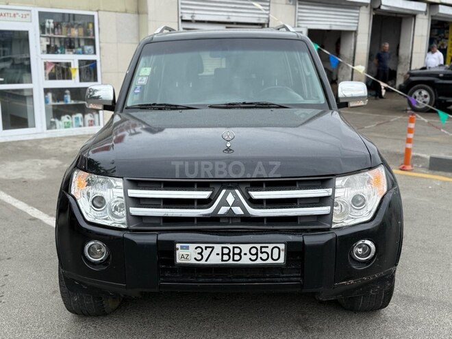 Mitsubishi Pajero 2008, 143,000 km - 3.0 л - Sumqayıt