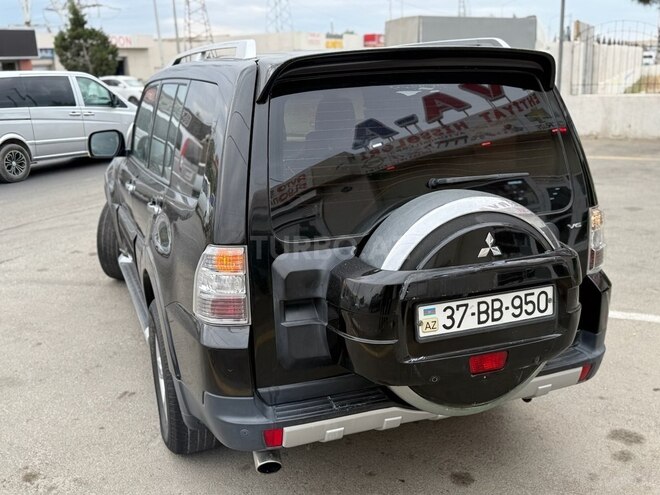 Mitsubishi Pajero 2008, 143,000 km - 3.0 л - Sumqayıt