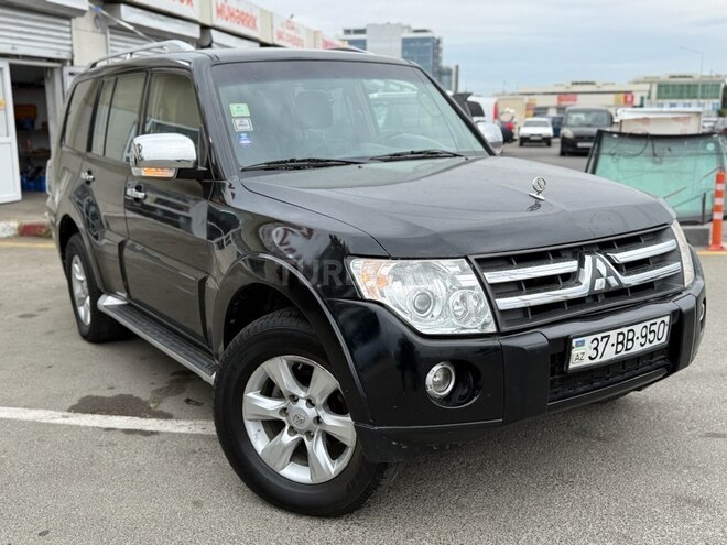 Mitsubishi Pajero 2008, 143,000 km - 3.0 л - Sumqayıt