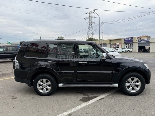 Mitsubishi Pajero 2008, 143,000 km - 3.0 л - Sumqayıt
