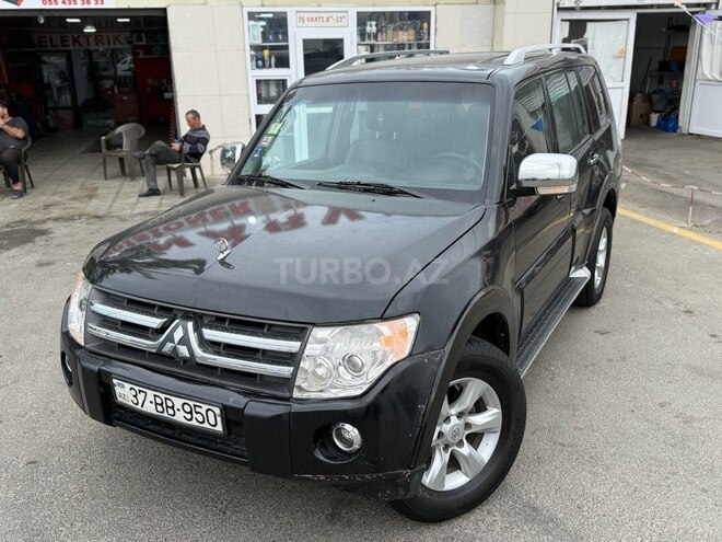 Mitsubishi Pajero 2008, 143,000 km - 3.0 л - Sumqayıt