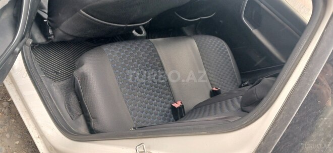 Skoda Fabia 2013, 213,525 km - 1.2 l - Sumqayıt