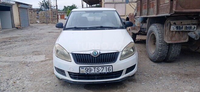 Skoda Fabia 2013, 213,525 km - 1.2 l - Sumqayıt