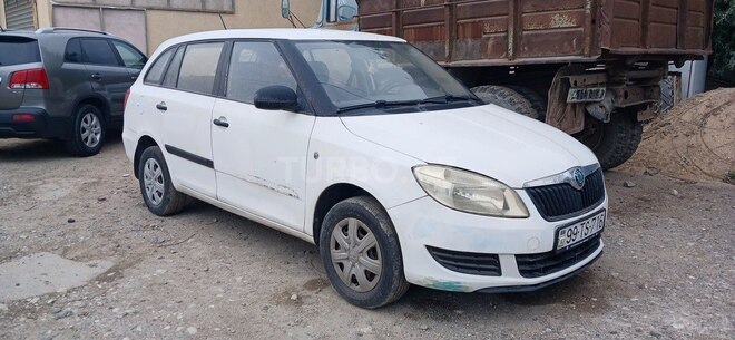 Skoda Fabia 2013, 213,525 km - 1.2 l - Sumqayıt