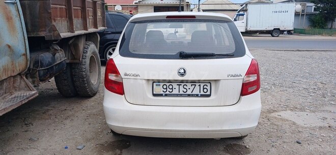 Skoda Fabia 2013, 213,525 km - 1.2 l - Sumqayıt