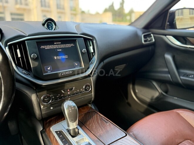 Maserati Ghibli 2015, 91,000 km - 3.0 l - Bakı