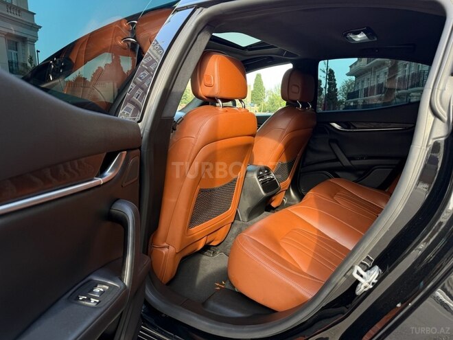 Maserati Ghibli 2015, 91,000 km - 3.0 l - Bakı