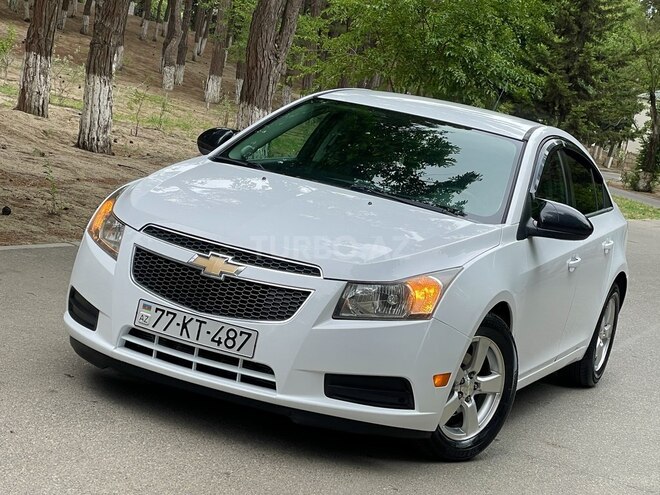 Chevrolet Cruze-1