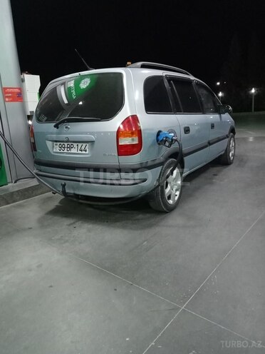 Opel Zafira 2001, 190,000 km - 2.2 л - Şabran
